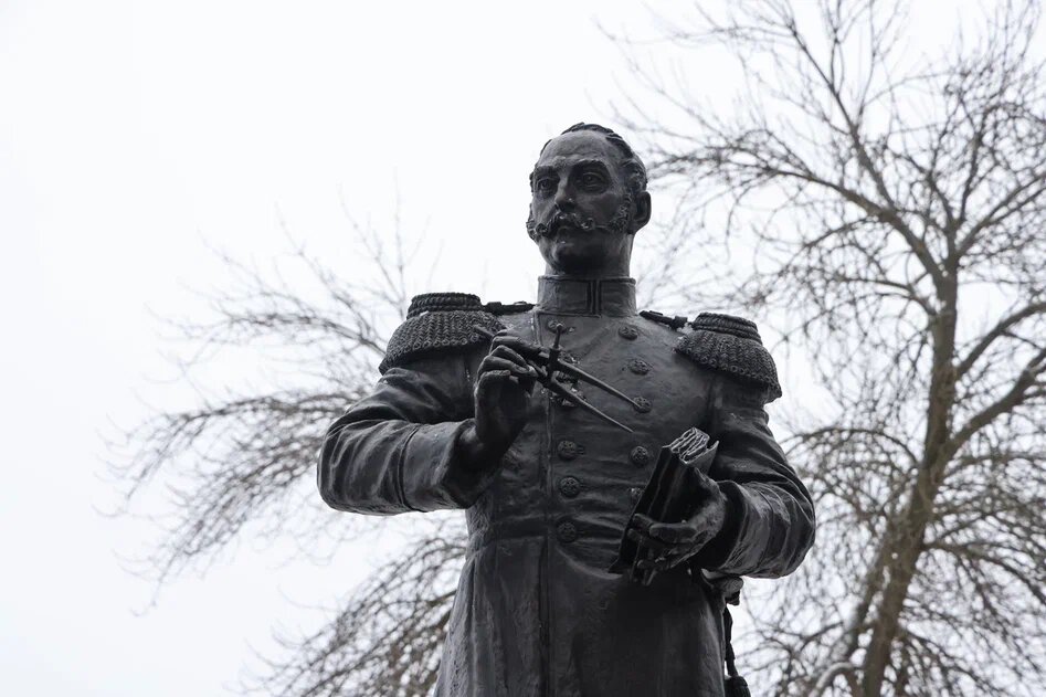 Памятник Николаю I в Александровском саду Нижнего Новгорода. Фото: Александр Воложанин