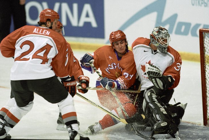 Равиль Гусманов в матче Россия – Канада.