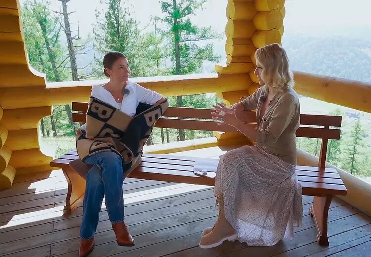 Фото:https://amur.info/2024/01/25/kseniyu-sobchak-obvinili-v-problemah-eleny-blinovskoj/