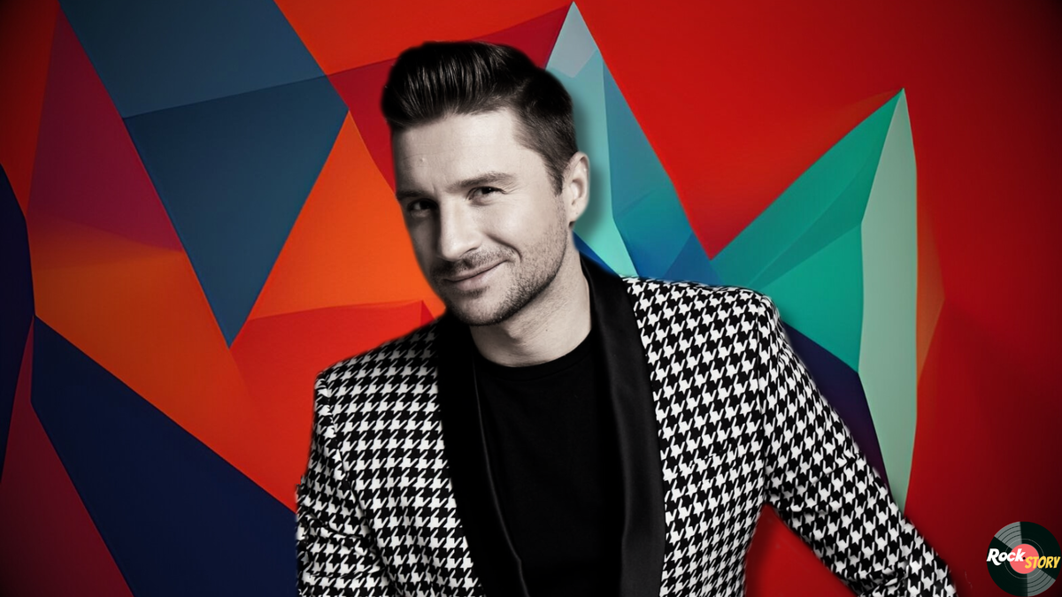 На фотографии: Сергей Лазарев