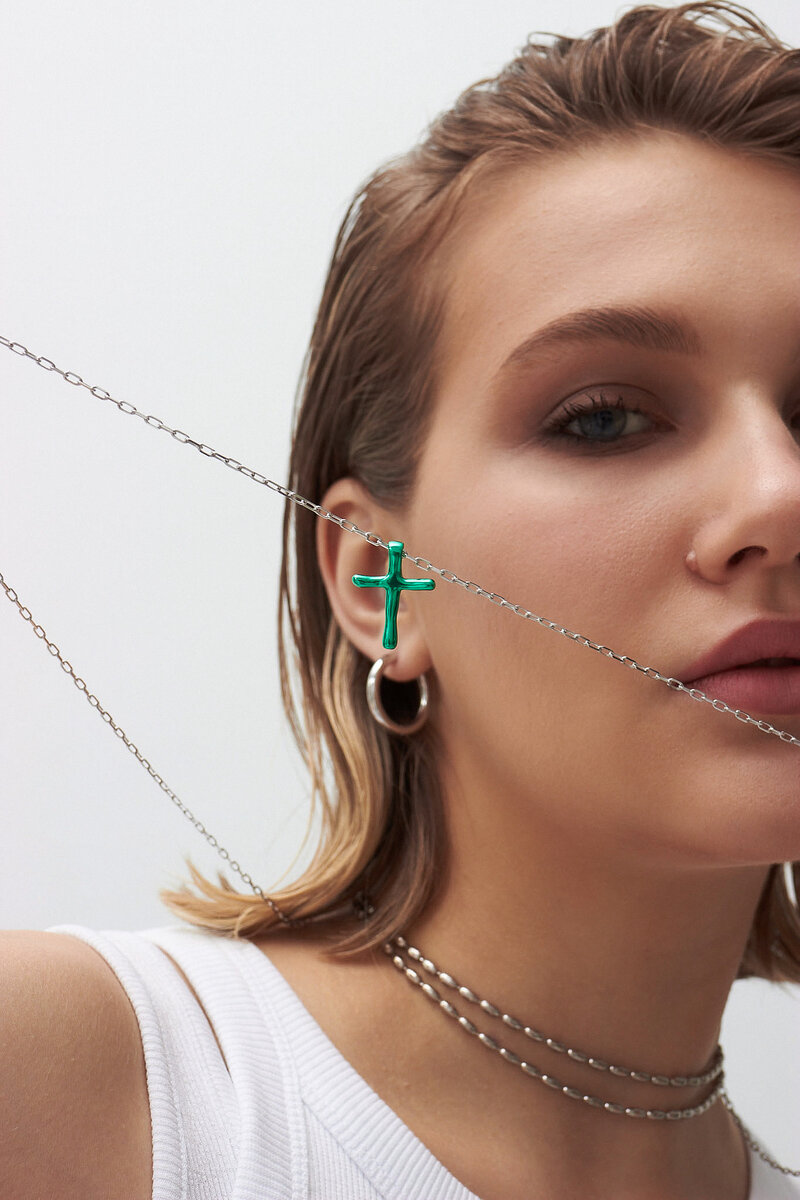 Серебряная подвеска крестик «Слияние» green