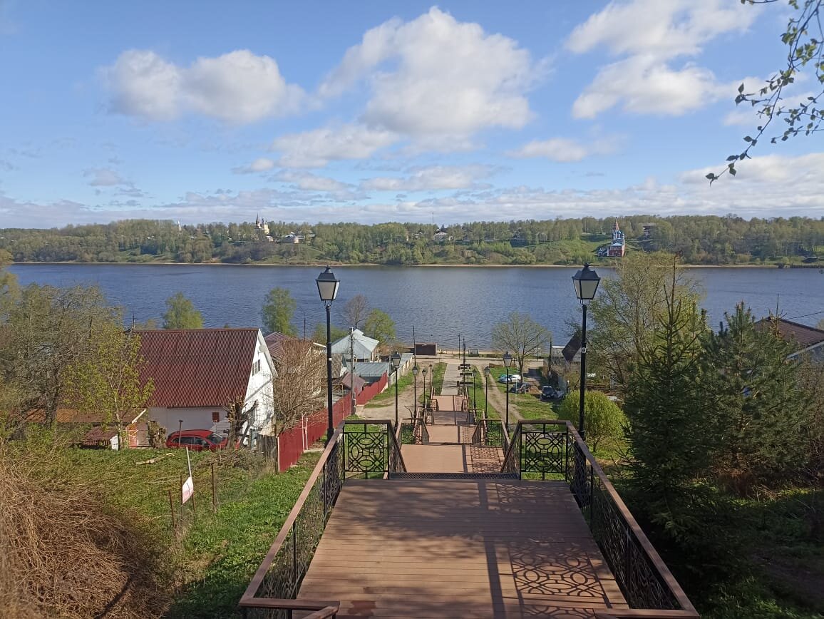 Город Тутаев. Вид на Волгу. 
