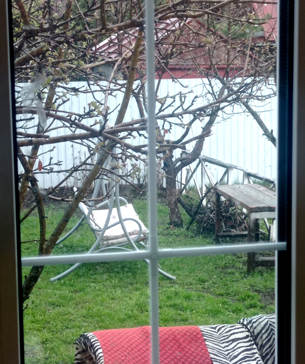 Всё растаяло и пошёл дождь