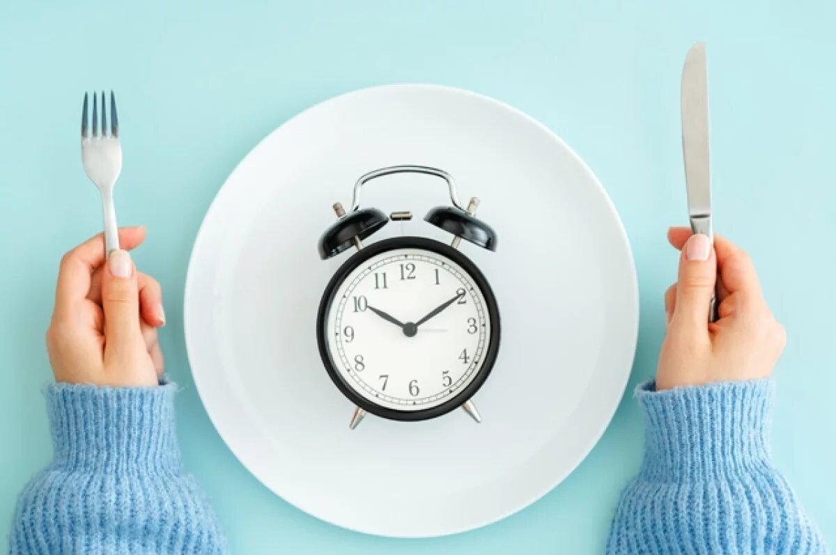    Онколог Покровский рассказал о вреде голодания