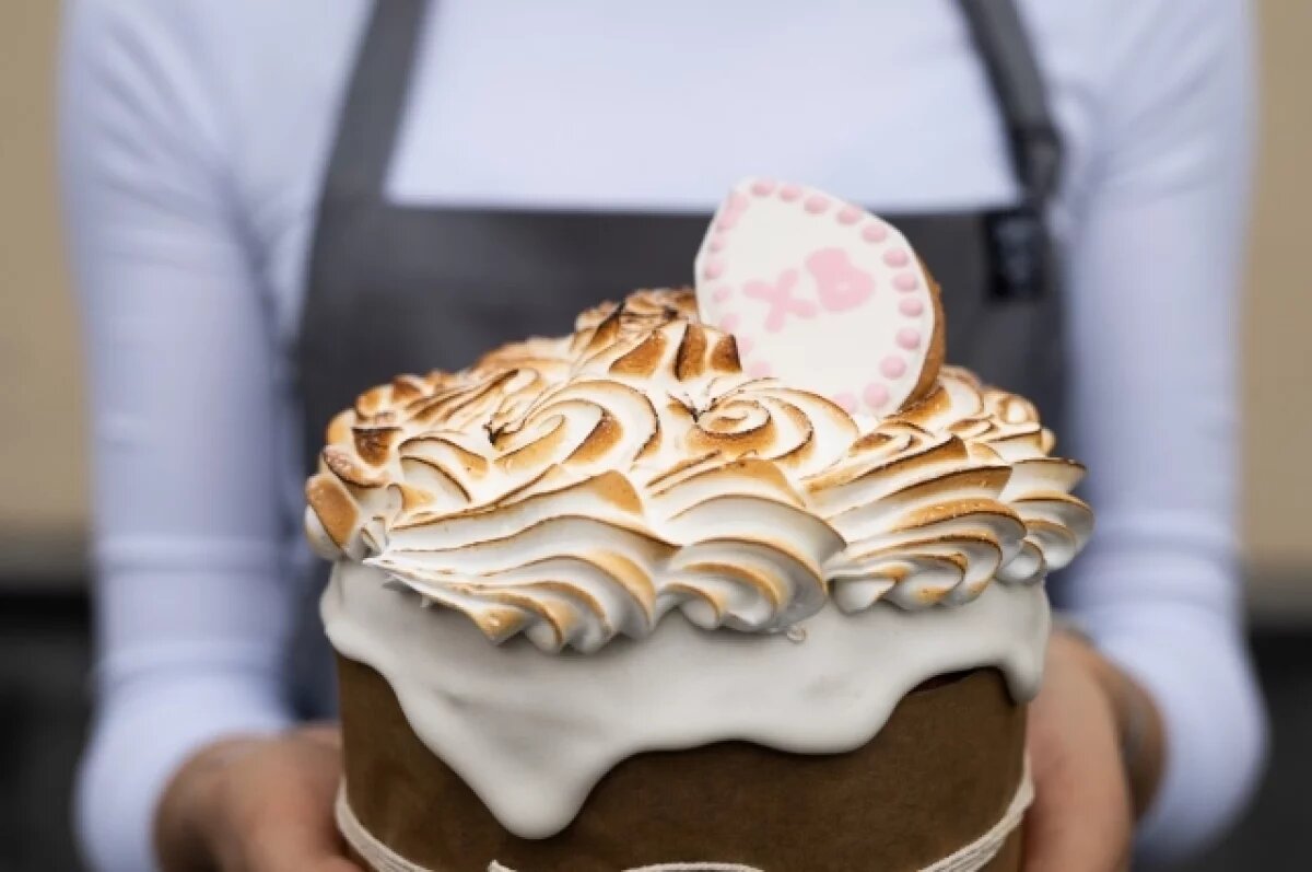    Протоиерей Мансуров объяснил, можно ли делать куличи с необычными начинками