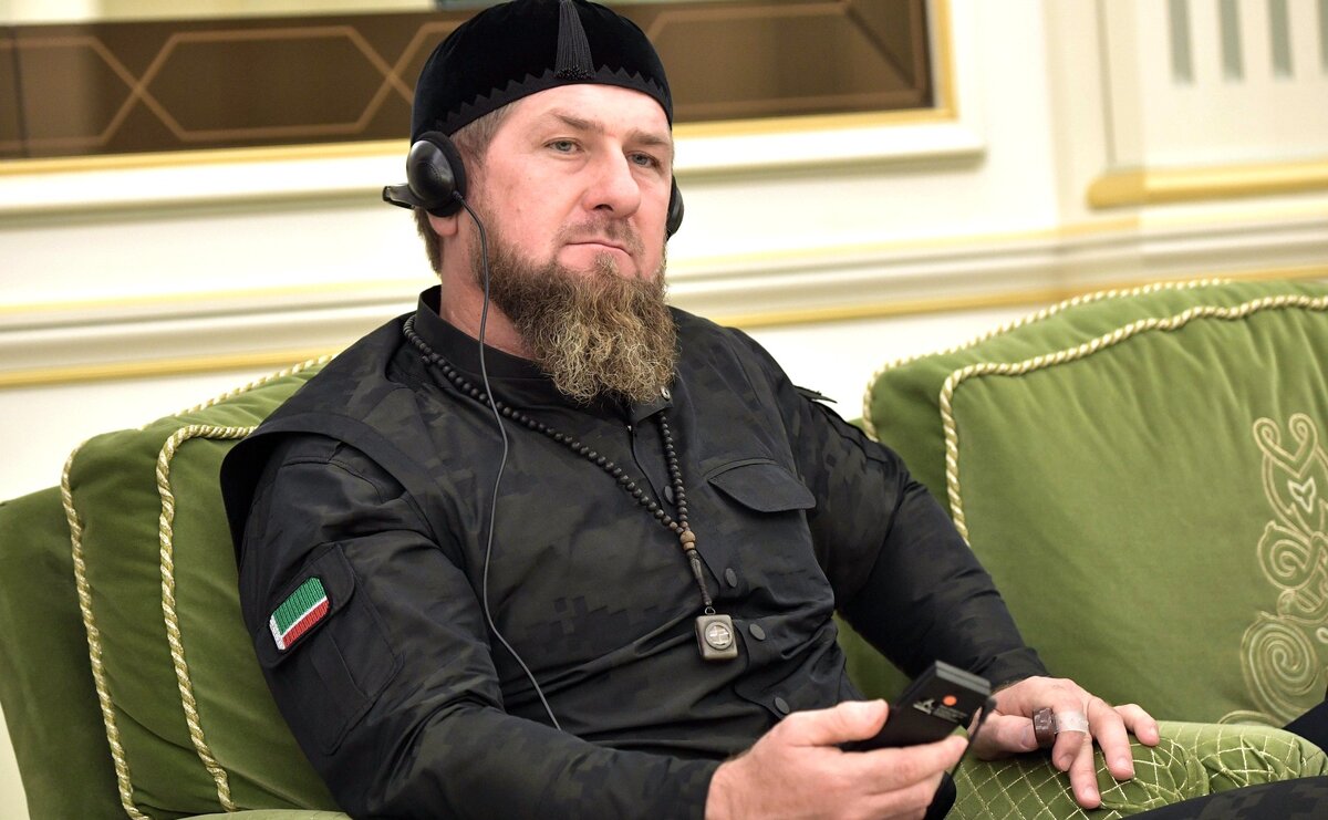 "И у нас "понаехали". Как Кадыров мигрантов усмирил – в Сети вспомнили проверенный главой Чечни "рецепт"