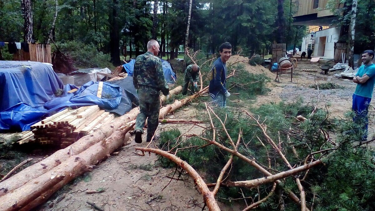 Построить замминистра обороны - Собеседник