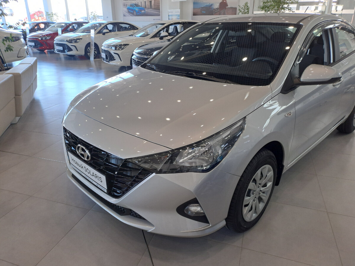 Лучше бы не говорили! Узнал, сколько наваривает автосалон с одного «Hyundai  Solaris» | МЕХВОД | Дзен