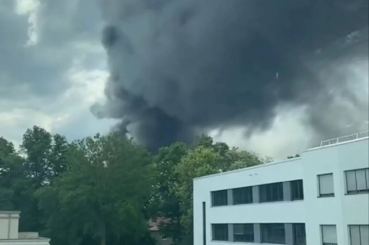    Bild: на горящем в Берлине заводе не производят оружие