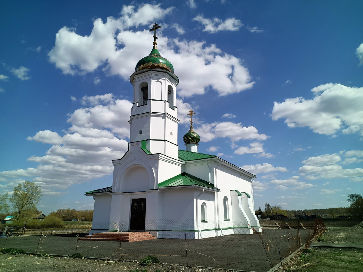 Храм в Попово