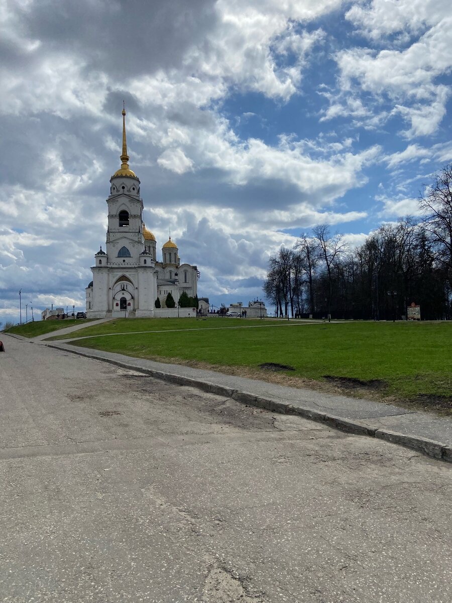 Фото автора колокольня, пристроена к собору в начале 19-го века