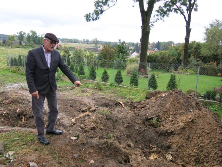 Место раскопок в польском городе Любомеж где в 1952 году немец работавший садовником закопал ценный клад