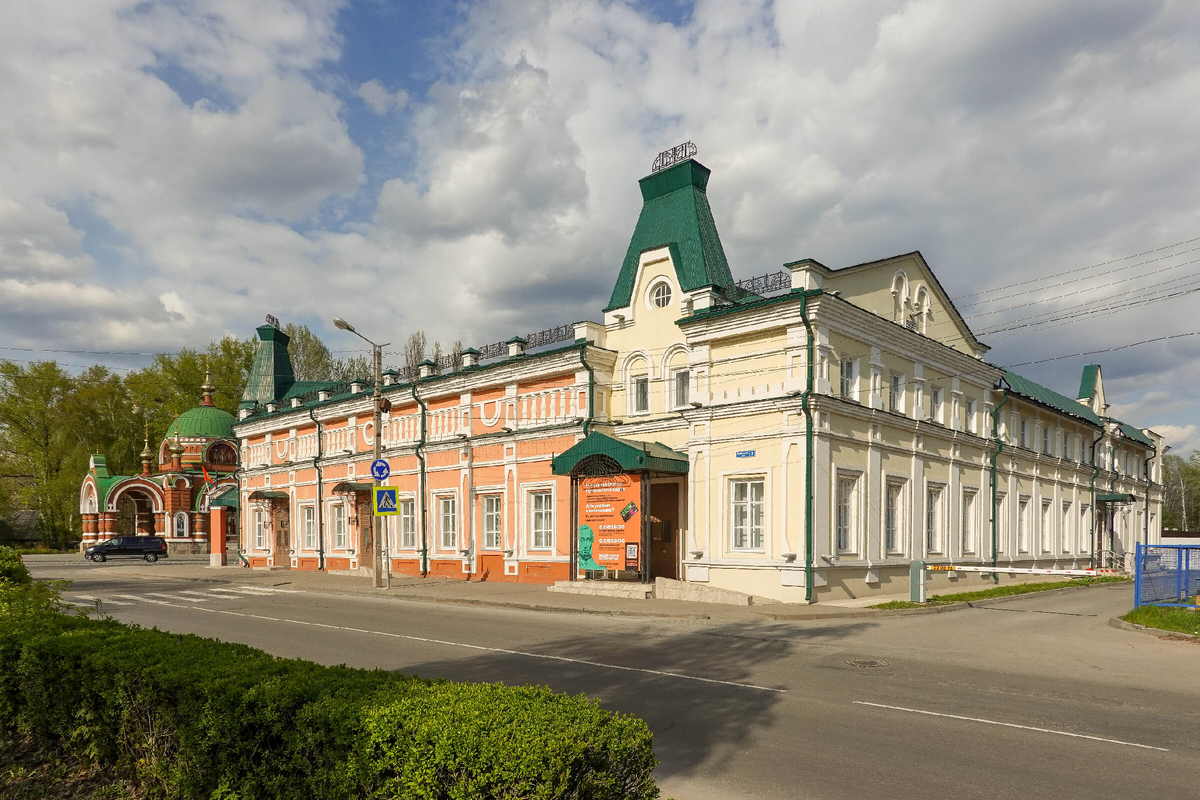 Липецк. Кинотеатр Унион. Построен в 1916 году.