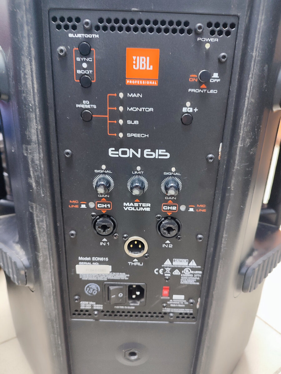 Активная АС JBL EON 615