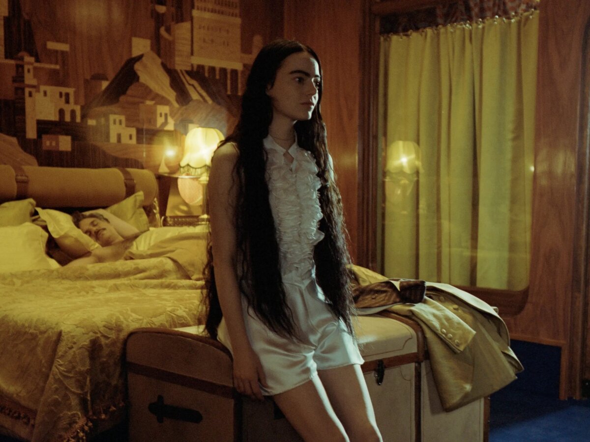 Кадр из фильма "Бедные-несчастные" реж. Йорос Лантимос