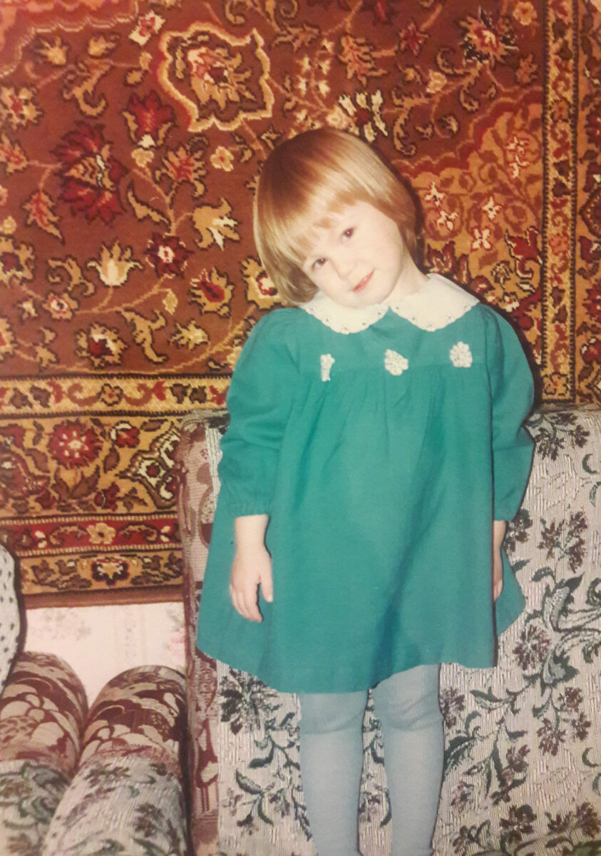 Детская фотография автора канала