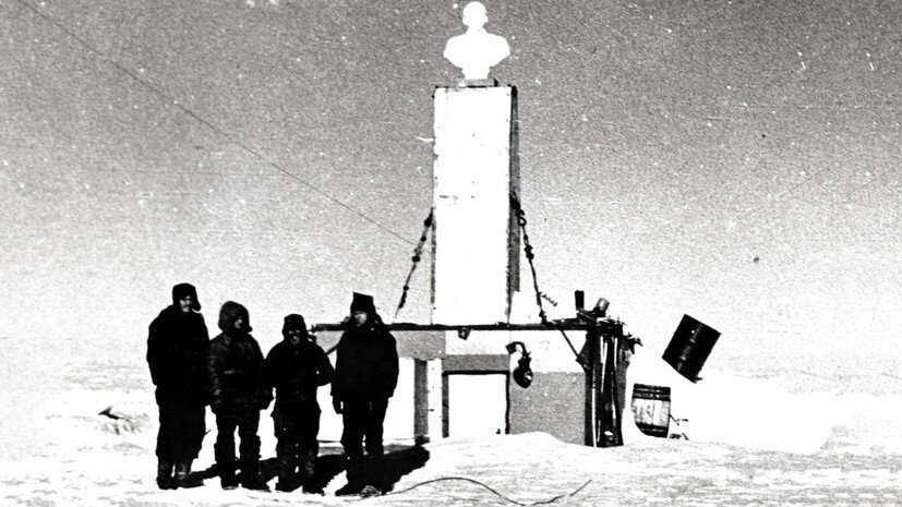 Советская экспедиция на антарктическом полюсе недоступности/ © museumworkuta.ru
