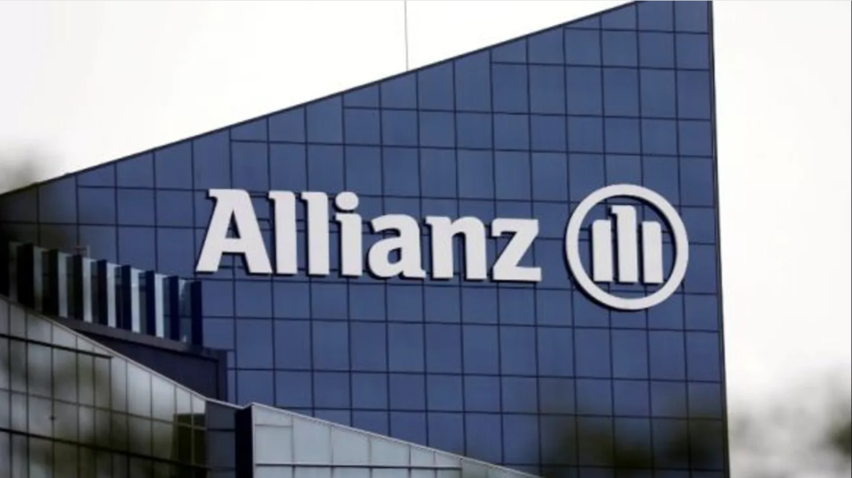 В 2023 году компания Allianz стала ведущим мировым страховым брендом в рейтинге «Best Global Brands». За год она поднялась на 3 позиции, заняв 31-е место