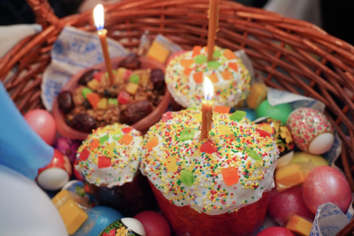 Празднование Пасхи в Никольском соборе Алматы © Sputnik / Тимур Батыршин