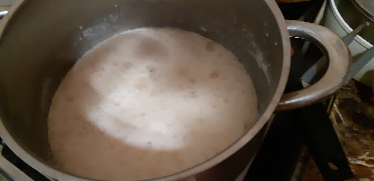 Опара для кулича с заваренной молочно-мучной смесью