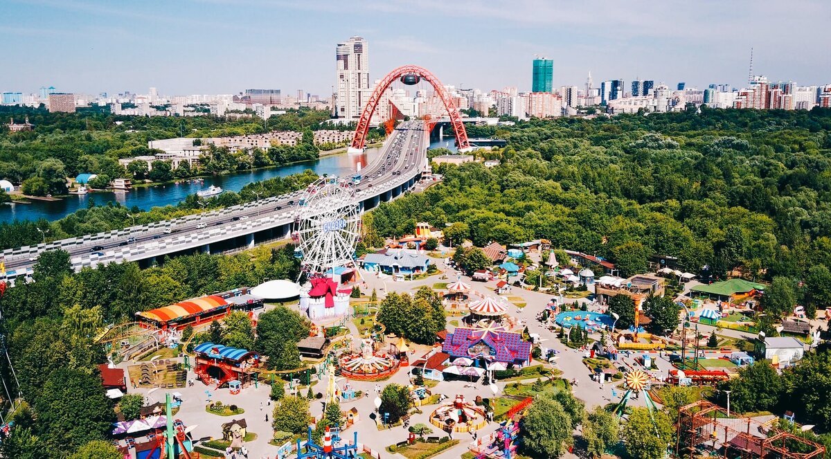 Парк сказка в крылатском фото