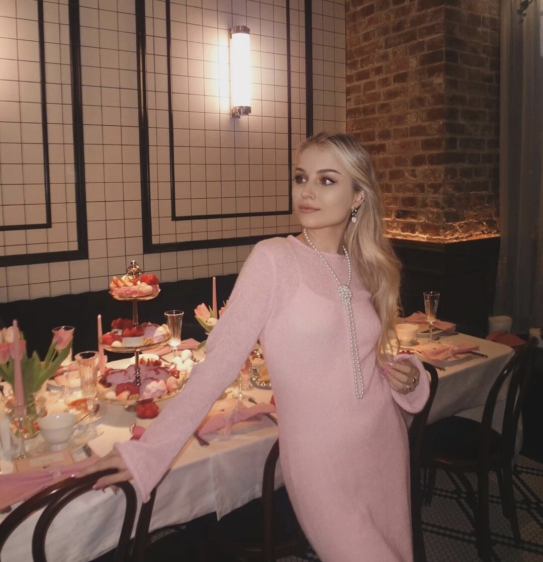 Сестра - Анастасия 