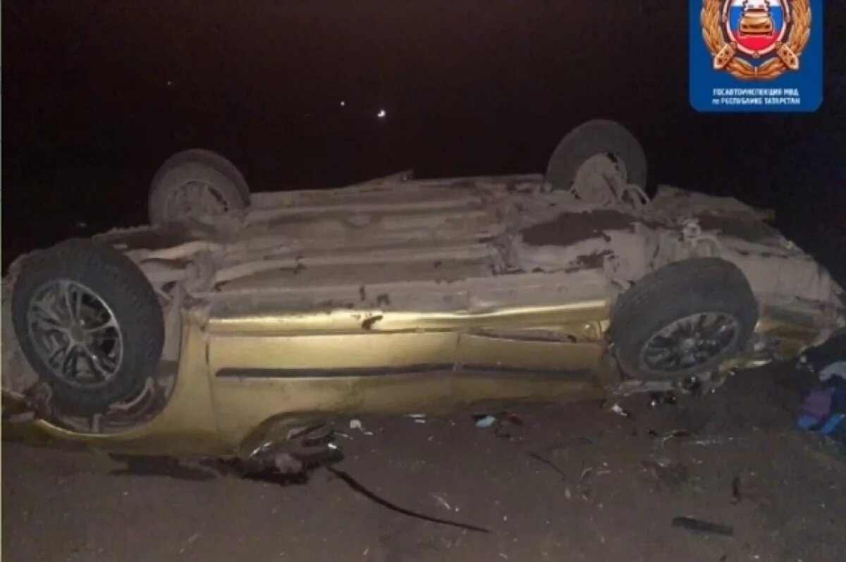    Вылетели в кювет: 18-летняя девушка погибла в Татарстане в жутком ДТП