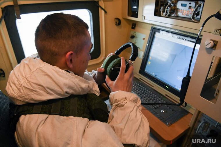 Система ПВО сбила четыре ракеты над Крымом Фото: Владимир Жабриков © URA.RU