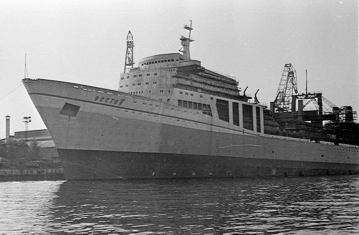 Рыбопромысловая база «Восток»