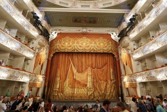    Михайловский театр в Санкт-Петербурге