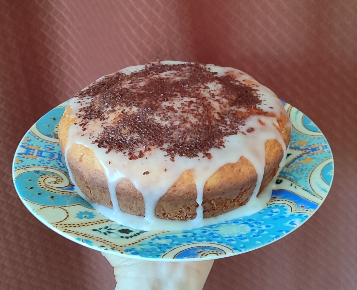 Форма была стеклянная для микроволновки с высокими бортами. 