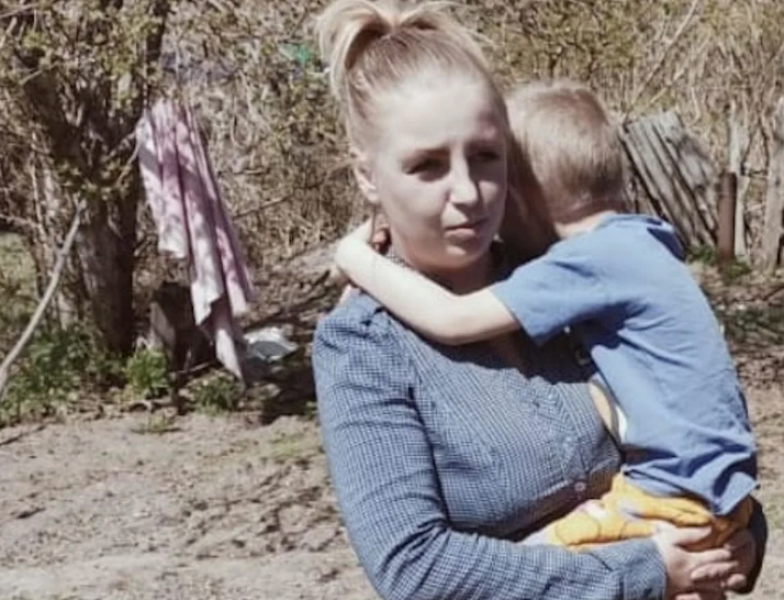 ...Простите, мама, что взяла ваше фото...