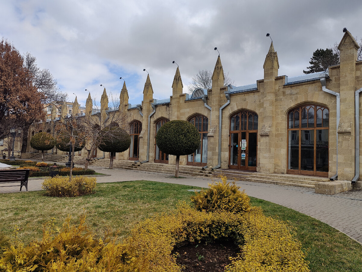 Нарзанная галерея Кисловодска