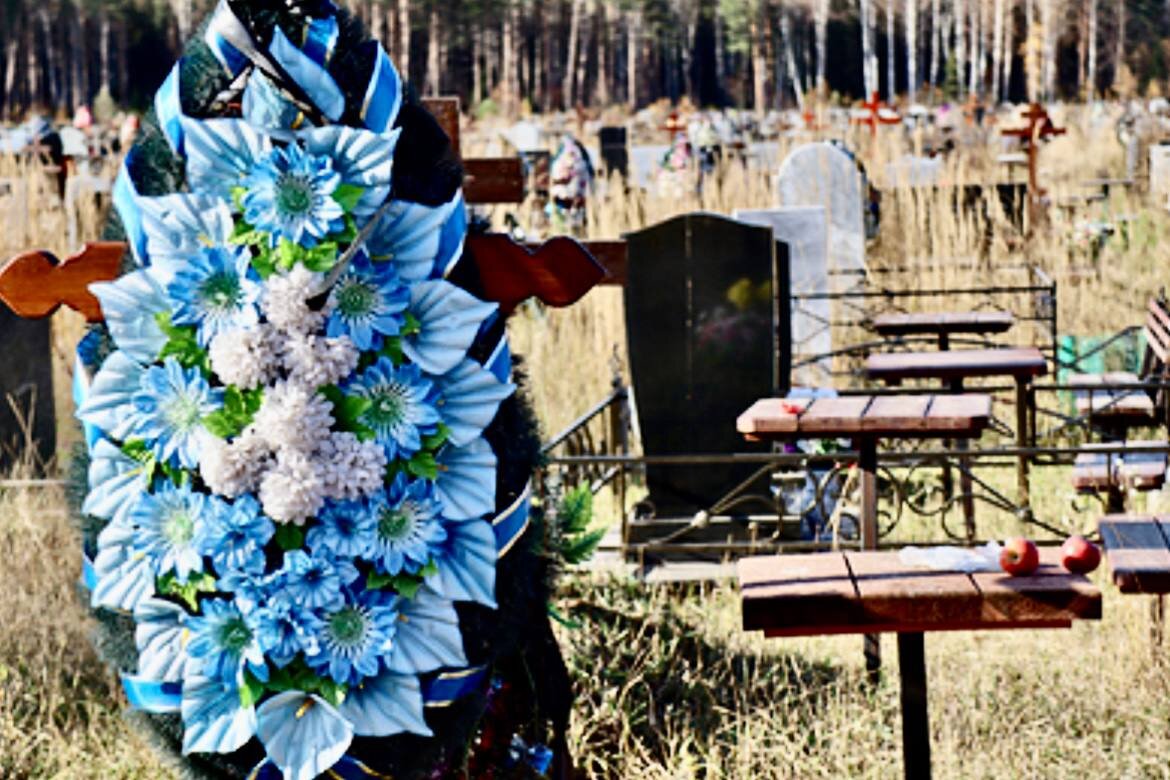 В СОВЕТСКОЕ ВРЕМЯ МНОГИЕ НА ПАСХУ ШЛИ К МОГИЛАМ РОДНЫХ ФОТО: ELENA MAYOROVA/GLOBALLOOKPRESS