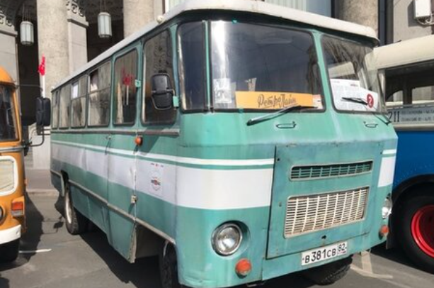 Фото читателя "Шуенинов.Андрей". Автобус Кубань. На таком автобусе в поле выезжала агитбригада совхозов и колхозов.