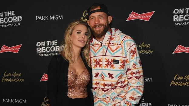    Дональд Серроне с женой Линдси. Соцсети