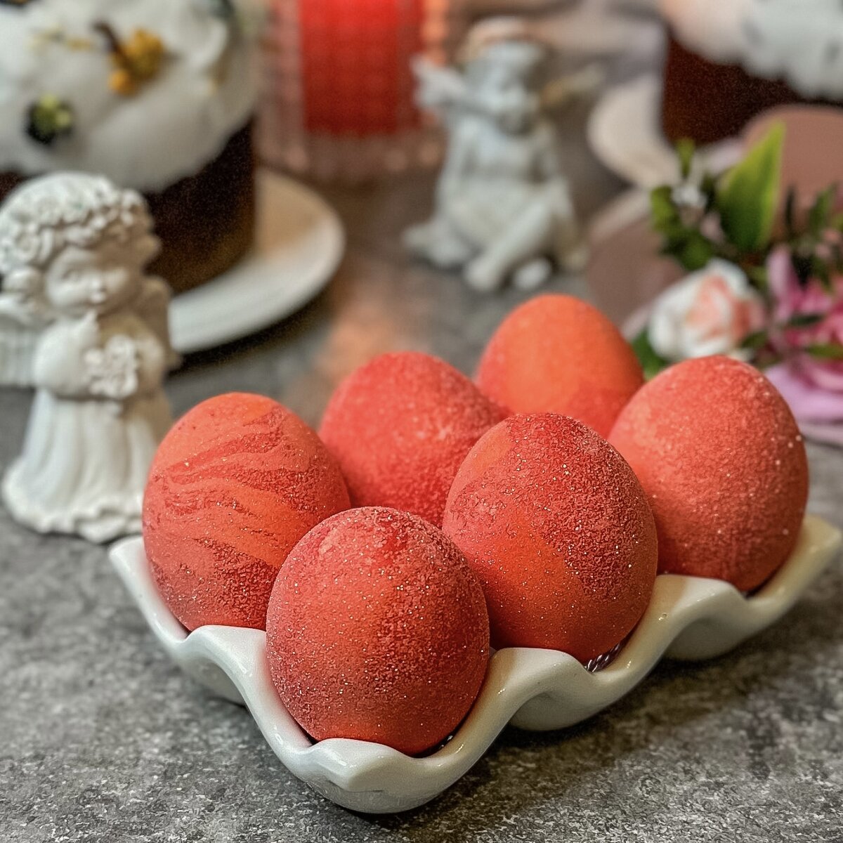 МЕРЦАЮЩИЕ ЯЙЦА НА ПАСХУ 