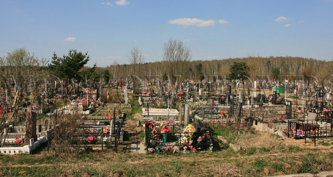Деревенское кладбище, каким было раньше
