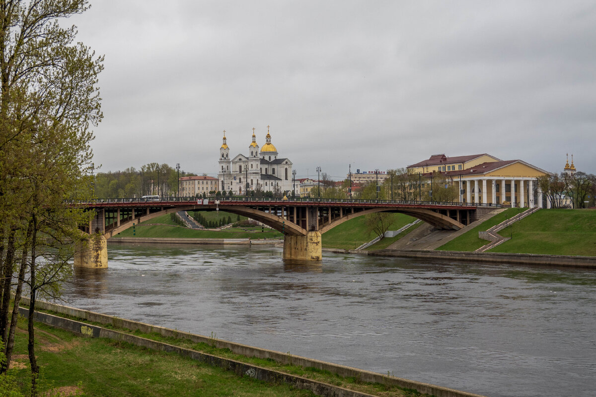 Мост через Двину