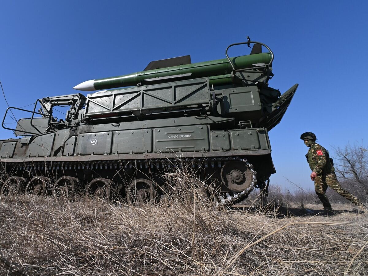    Зенитно-ракетный дивизион ЦВО на Авдеевском направлении© РИА Новости / Станислав Красильников