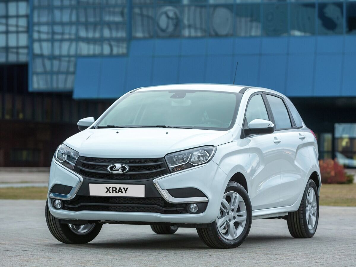    Кроссовер Lada Xray© Фото : АвтоВАЗ