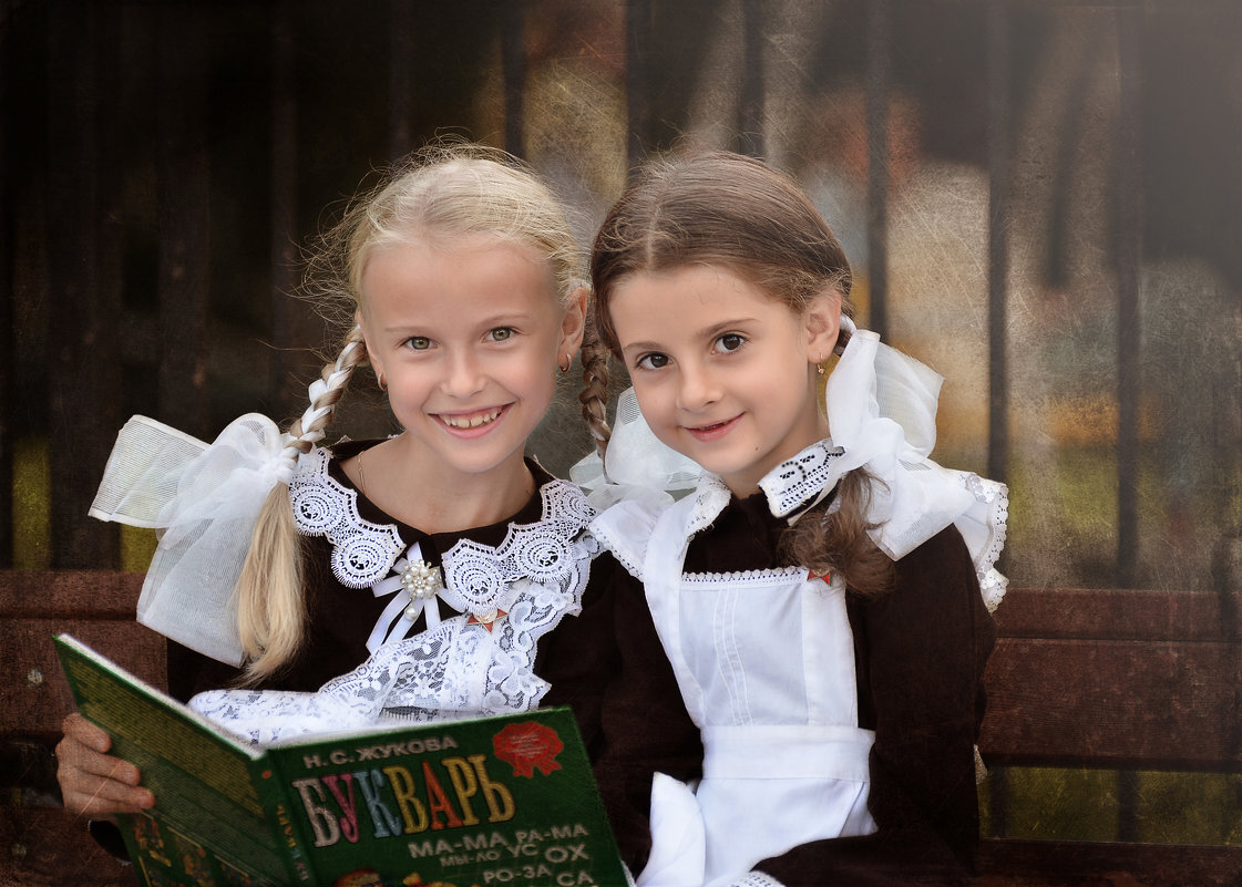 Первая школьная подруга. Советские школьники. Первая школьная подруга. Первая школьная подруга. Первая школьная подруга.