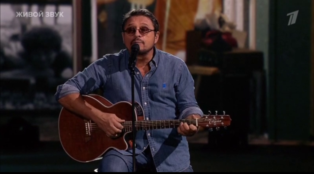 Фото- Кадр из шоу "Три аккорда" 