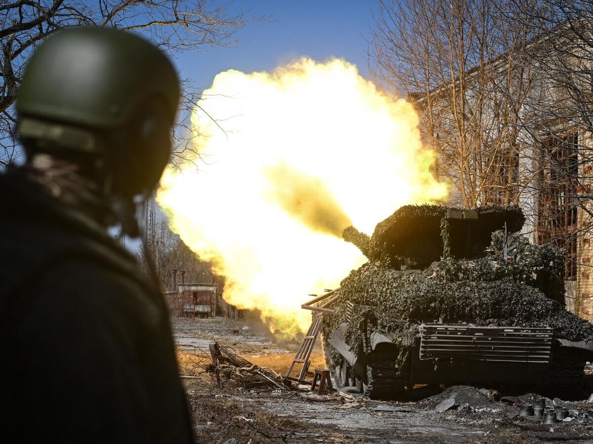    Танк Т-72 группировки войск "Центр" © РИА Новости / Станислав Красильников