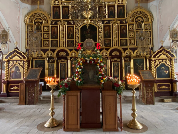    Пасха в храмах Кирова. Фотолента