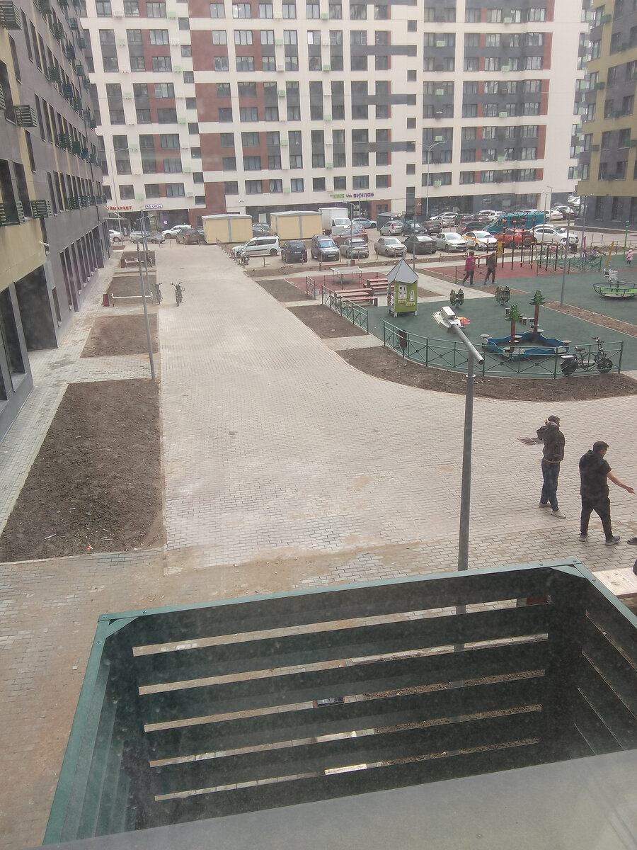 Просто двор в Подмосковье 