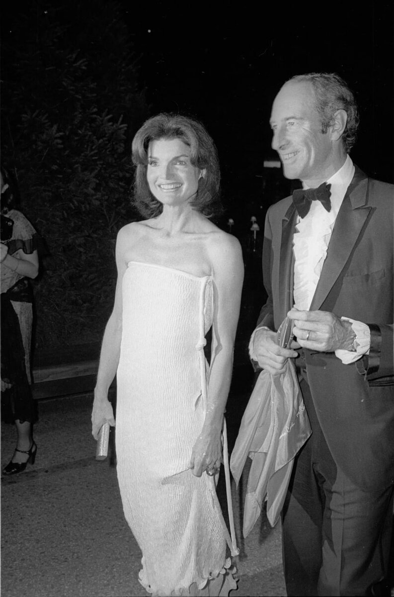 Jacqueline Kennedy и Thomas Hoving, бывший куратор и директор музея, 1976 г.