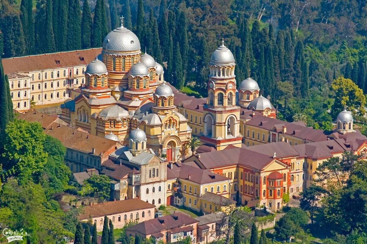 Монастырь в Абхазии с Виантур