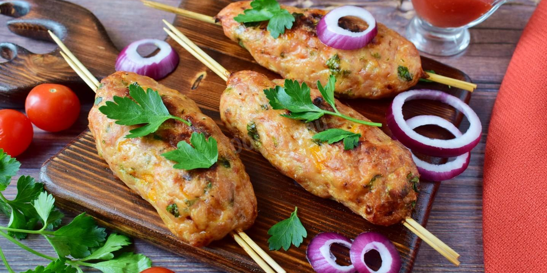 Люля-кебаб из курицы в духовке