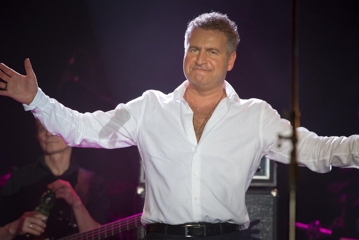 Леонид Агутин